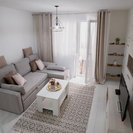 Grandeur Home Apartment Mostar - Free Parking Kültér fotó